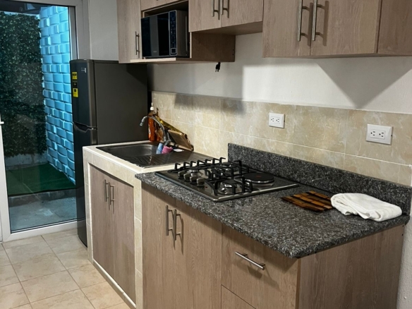 VENTA DE CASA AMUEBLADA EN ECOTERRA CLUSTER 2 SANTA ANA