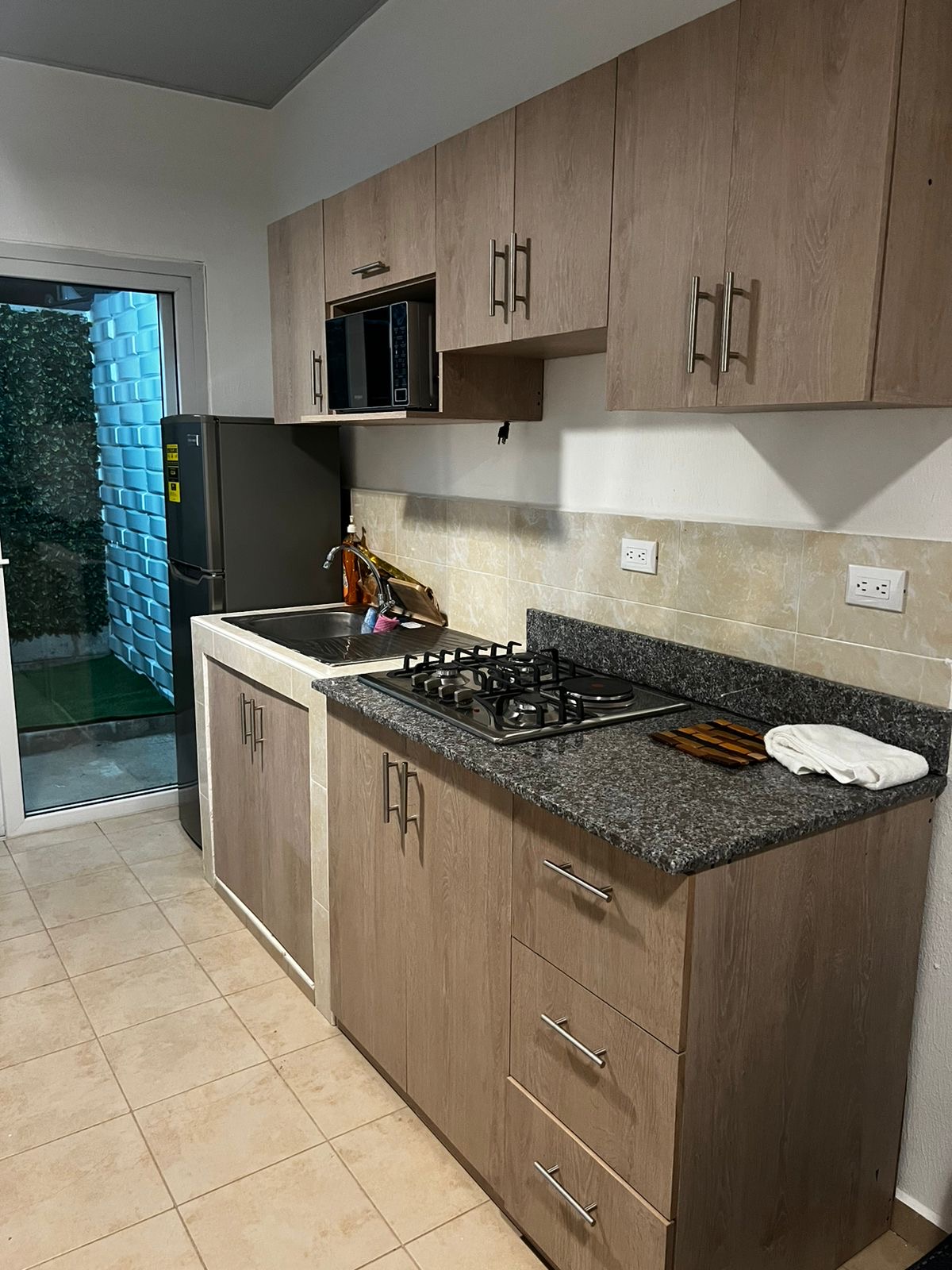 VENTA DE CASA AMUEBLADA EN ECOTERRA CLUSTER 2 SANTA ANA