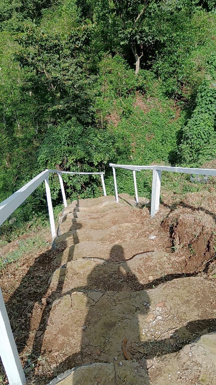 Terreno en Los Naranjos zona de Restaurante Está Carbón