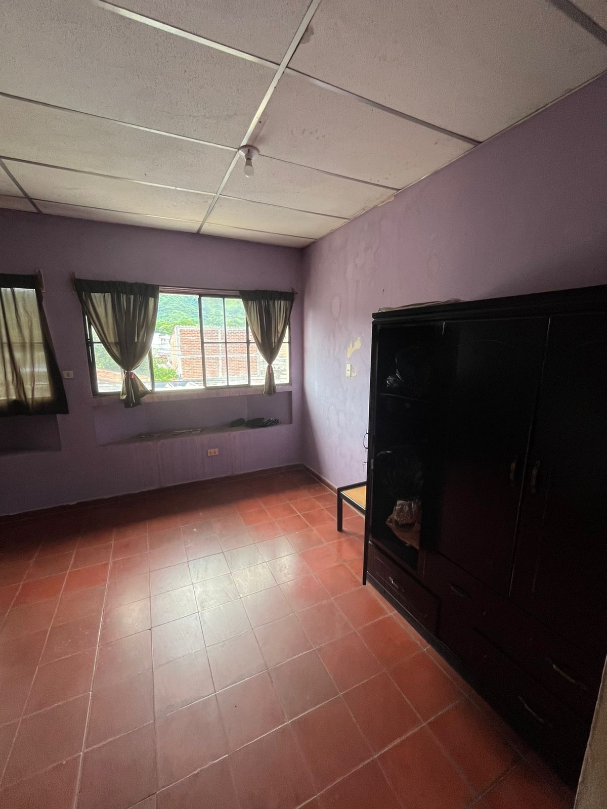 VENTA DE CASA DE PASAJE EN COLONIA EL IVU SANTA ANA, ZONA SECTOR 2000