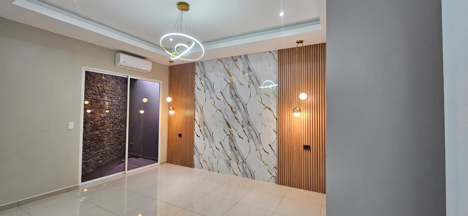CASA EN VENTA SINAI – PRIVADO