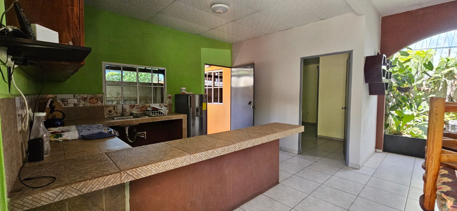 QUINTA EN VENTA EN SEGUNDA LINEA DEL LAGO DE COATEPEQUE