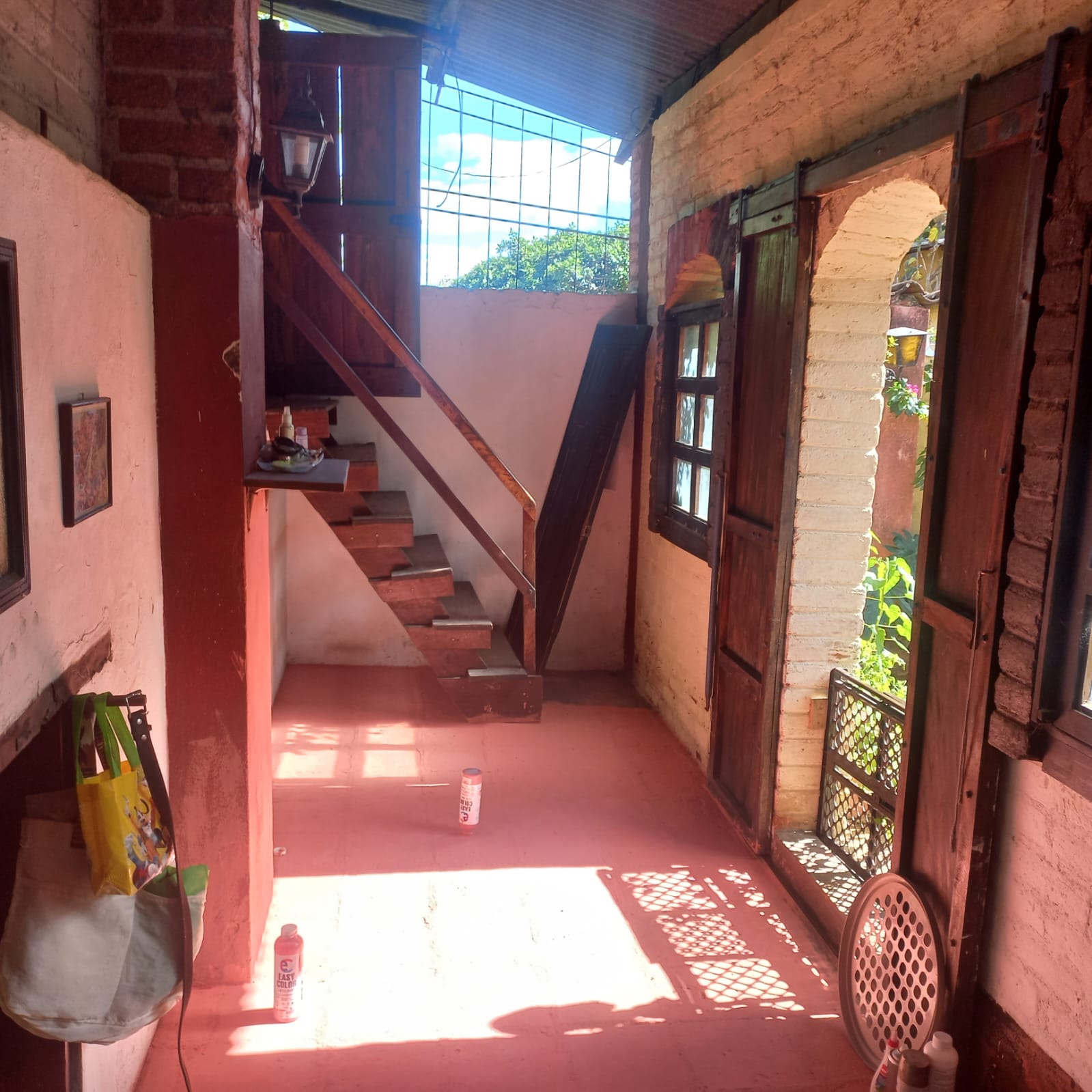 Casa colonial en media manzana de terreno en Rio Zarco