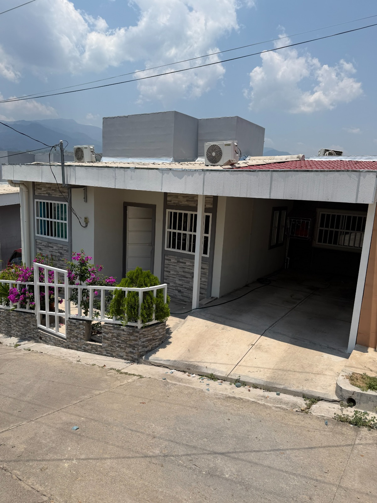 Casa Amueblada en Venta en Jardines de Metapán | Ideal para Vivir o Invertir