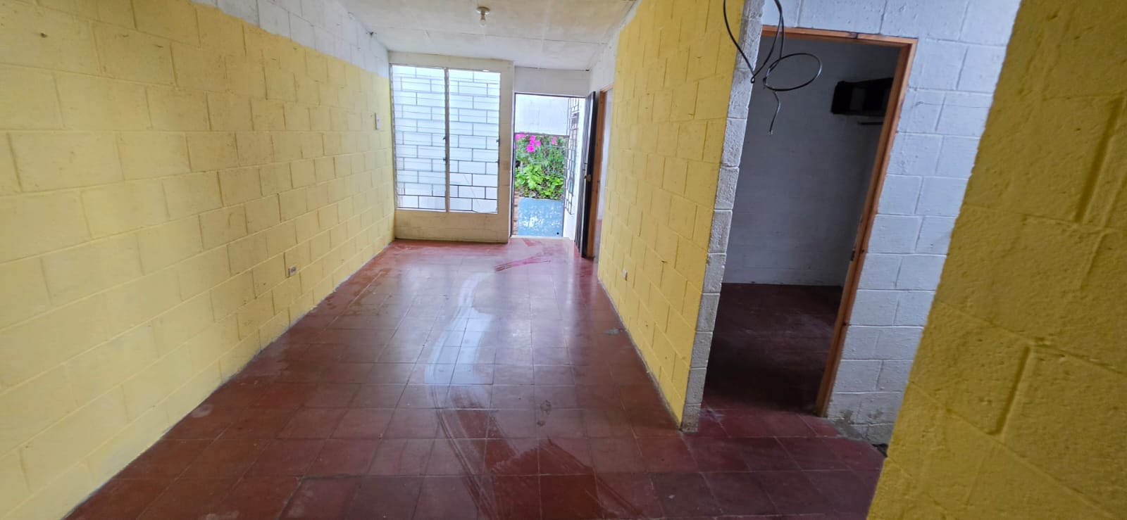 CASA EN VENTA EN ALTOS DEL PALMAR, SANTA ANA