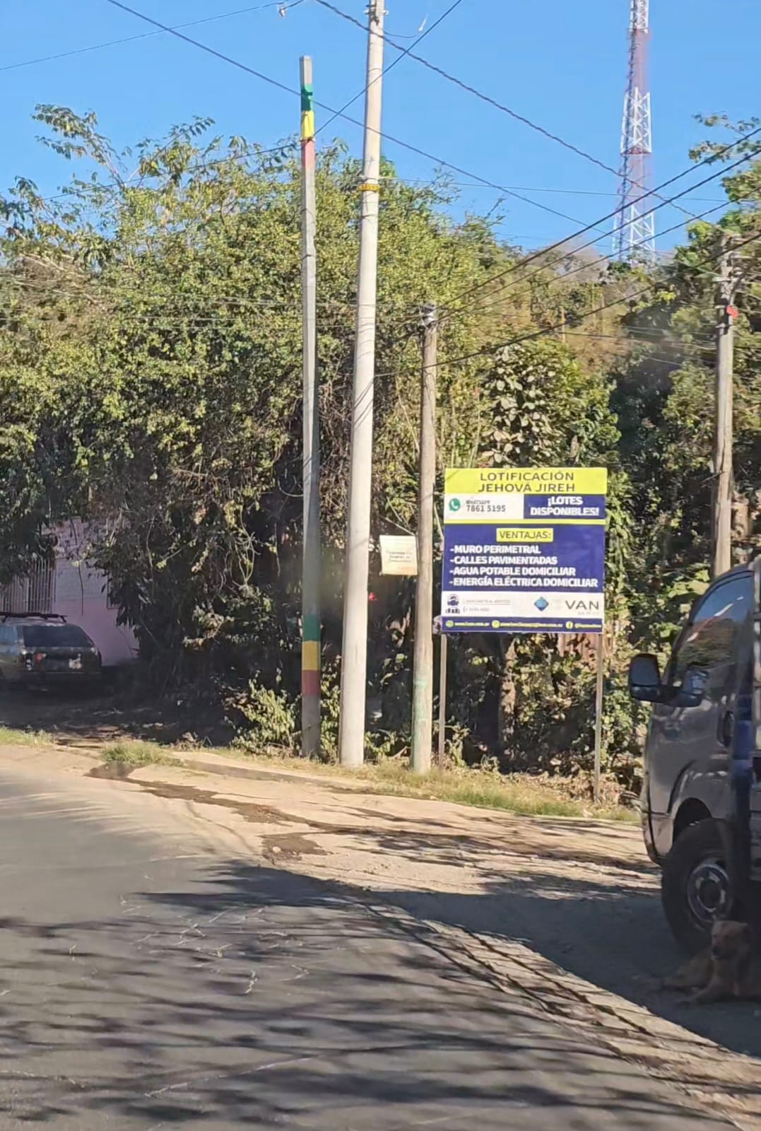 Lote de Esquina en Venta en Colonia Santa Marina, a 2.6 km de UNICAES Santa Ana