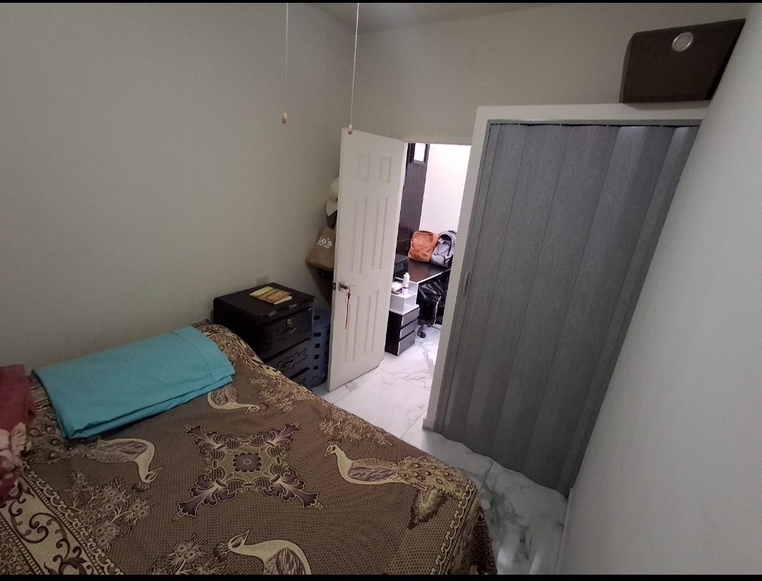 MODERNA Y ELEGANTE CASA EN VENTA,BELLA SANTA ANA