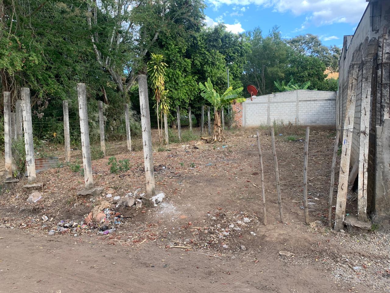 Lote en Venta en El Ranchador Santa Ana El Salvador.