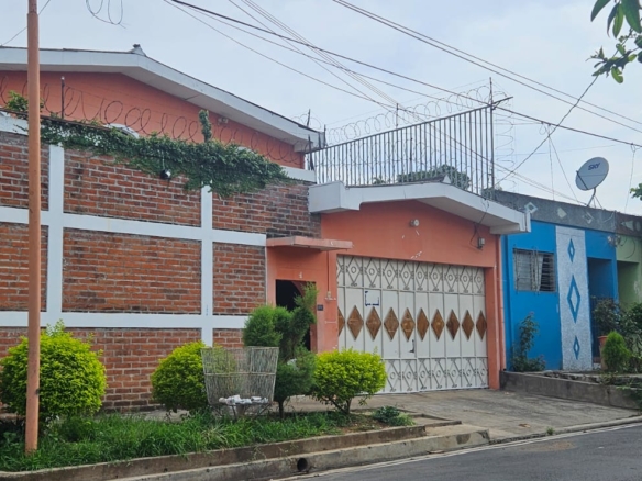 Casa en Renta en Barrio San Miguelito, Santa Ana