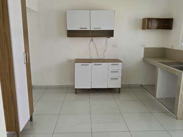 Casa en Venta en Ecoterra Cluster 1 | Terreno Grande de 24 m de fondo construida