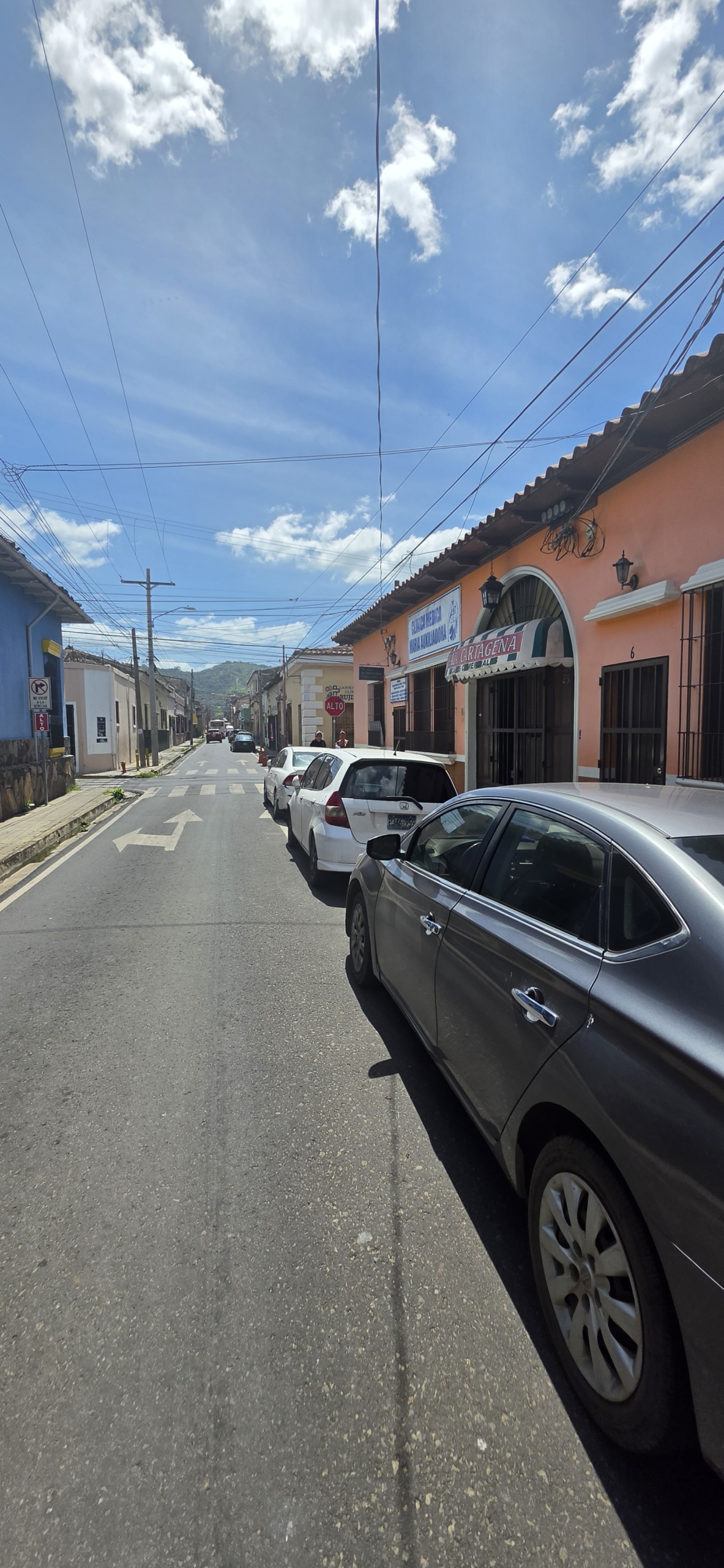 Local comercial en alquiler, excelente ubicación cerca del Hospital San Juan de Dios