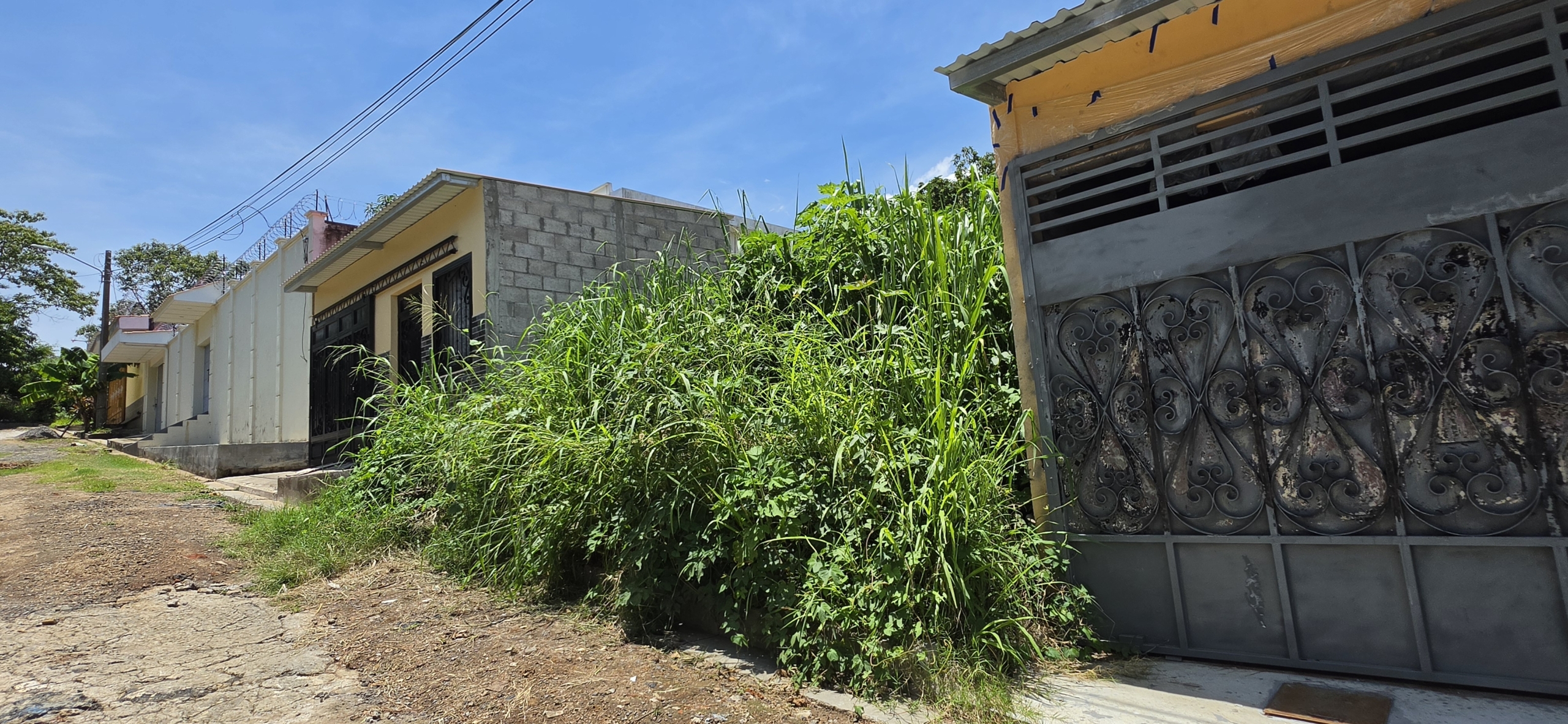 LOTE EN VENTA – EXCELENTE UBICACIÓN CERCA DE UNICAES