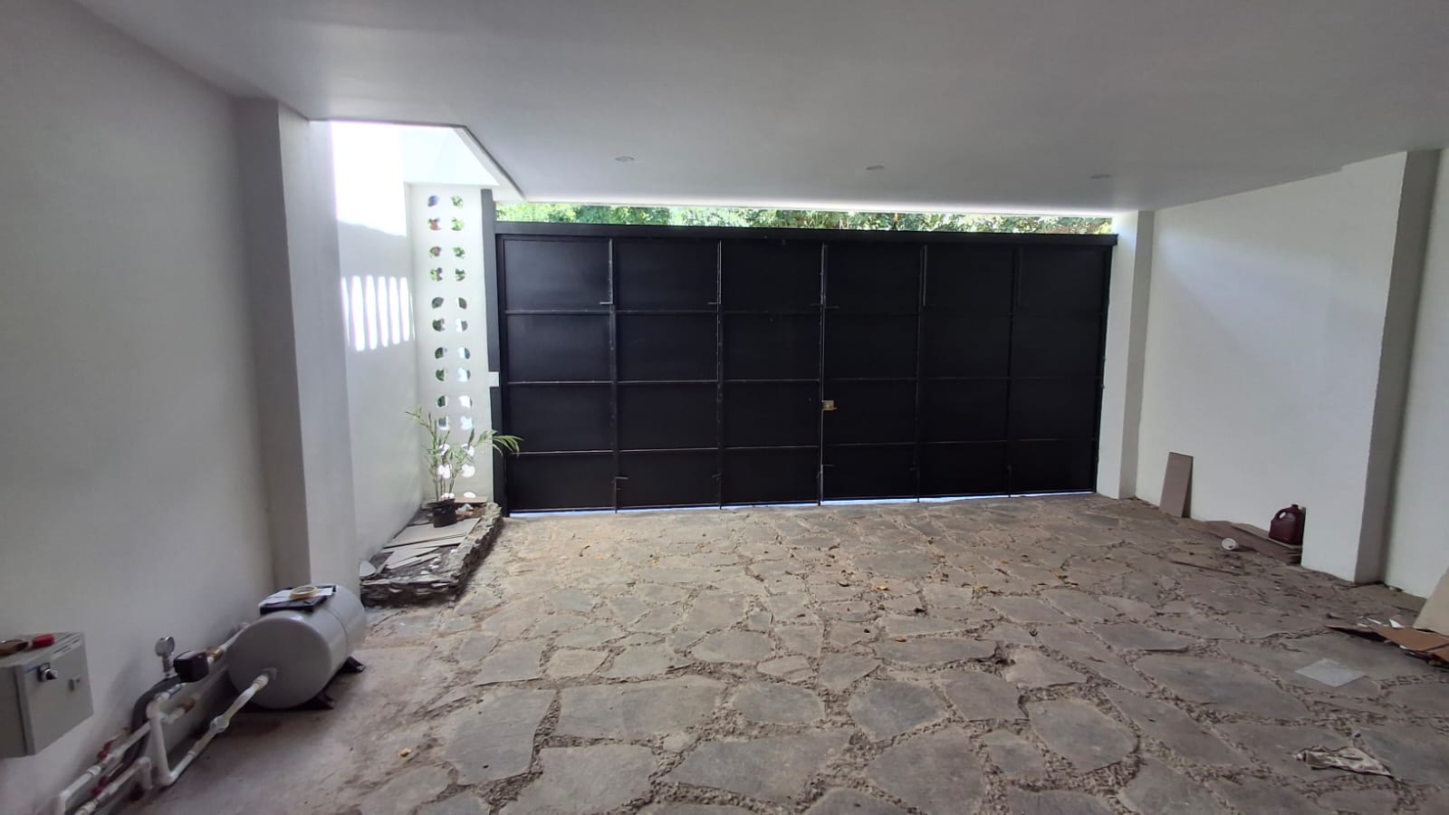 Casa en Venta en Apaneca – Sobre la carretera principal