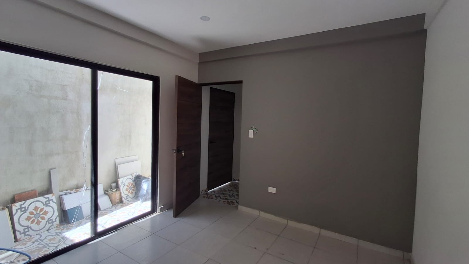 Casa en Venta en Apaneca – Sobre la carretera principal