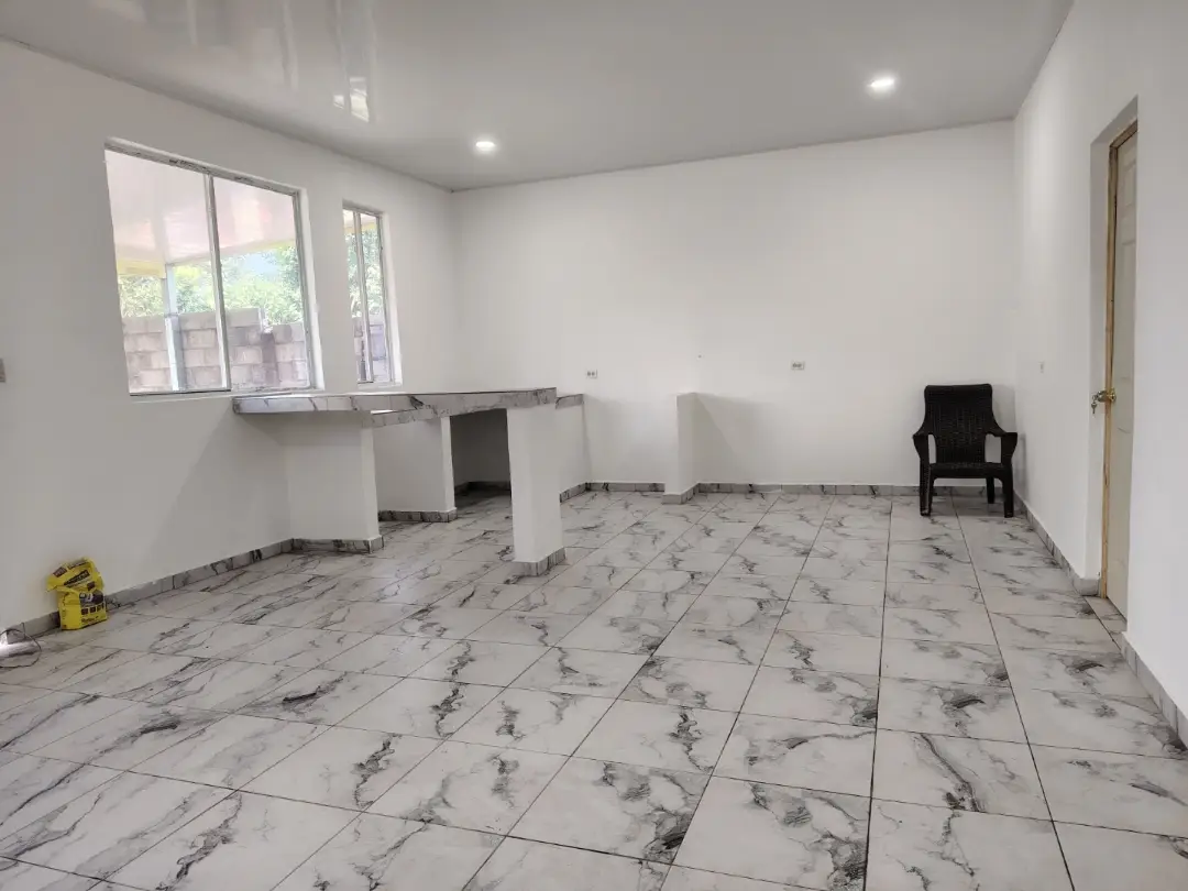 Casa Nueva en Venta en Santa Ana Colonia Cristales cerca de redondel la Ceiba